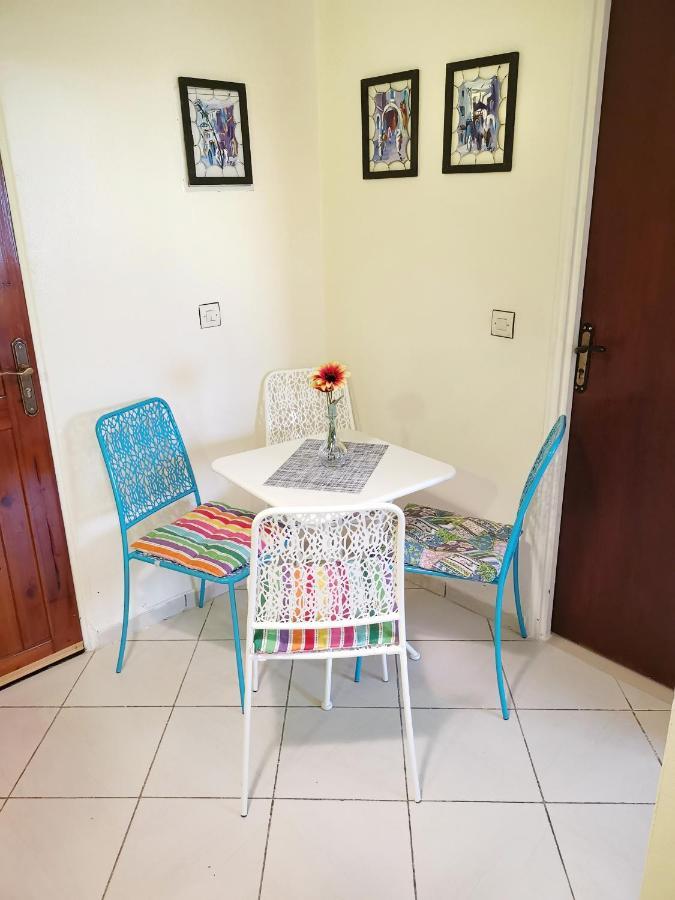 Reta-Inn Martil Beach Екстериор снимка