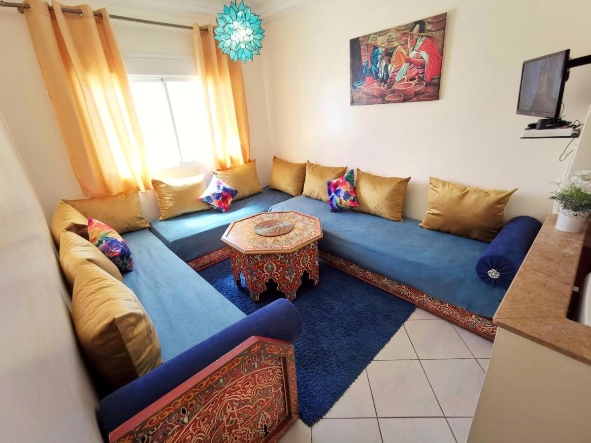 Reta-Inn Martil Beach Екстериор снимка